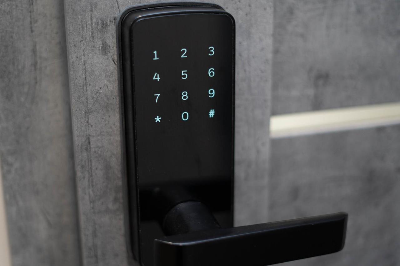 New Warszawa Parking Free *